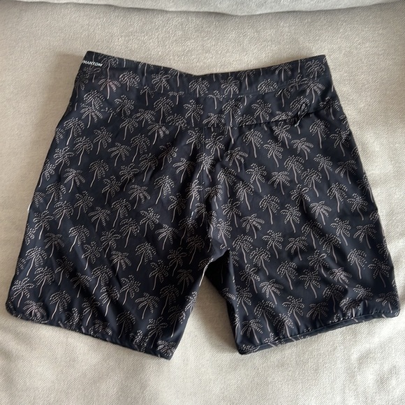 Hurley phantom board shorts - Picture 3 of 6
